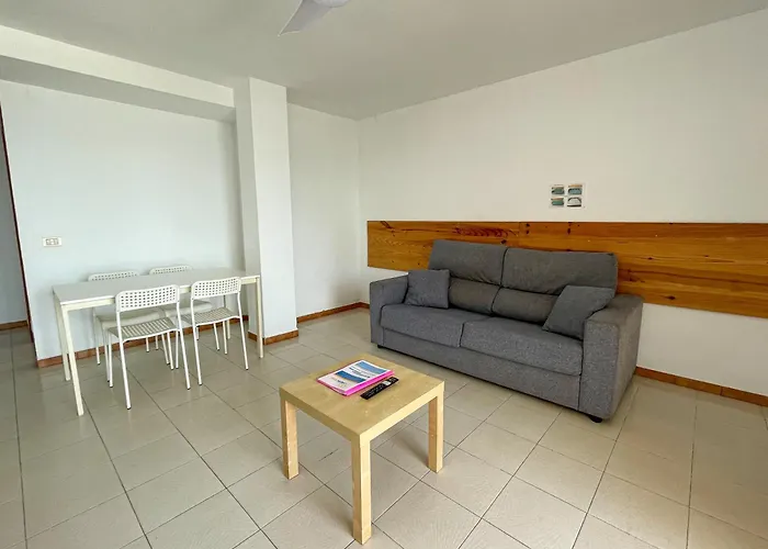 Apartamentos Oropesa Primera Linea 3000